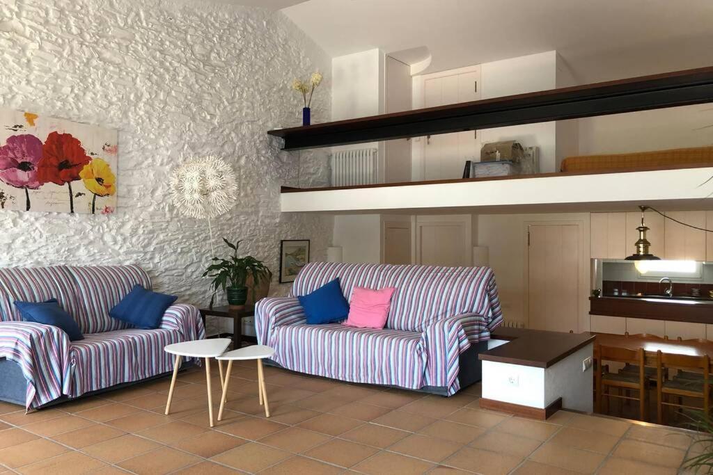 Ferienhaus Roques - Casa En Primera Linea De Mar En *